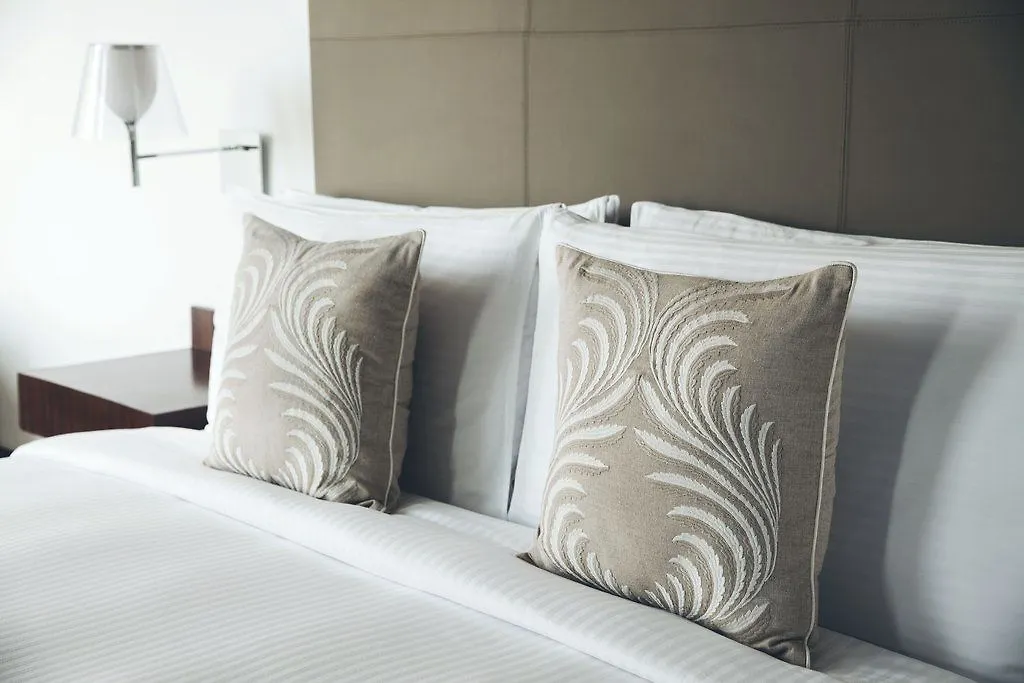 The Anya Hotel-Golf Course Road Gurgaon 5*,